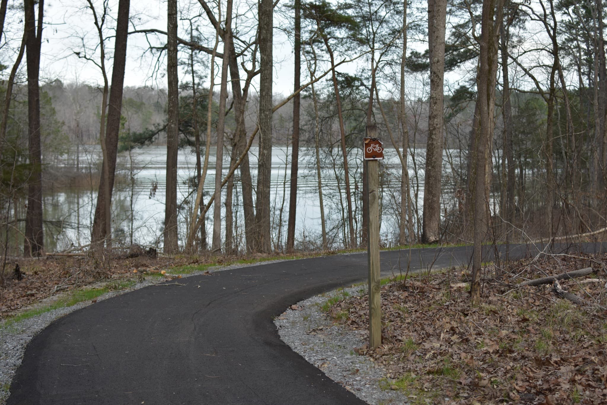 Paved bicycle trail at Clear Creek