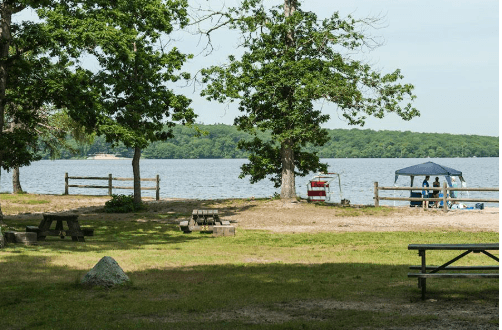 Lakefront at Burlingame State Park